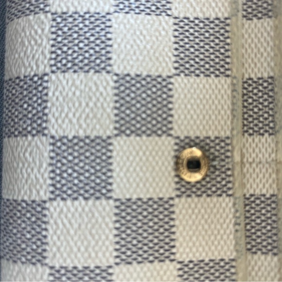 Louis Vuitton Sarah Azur Wallet - Picture 15 of 15